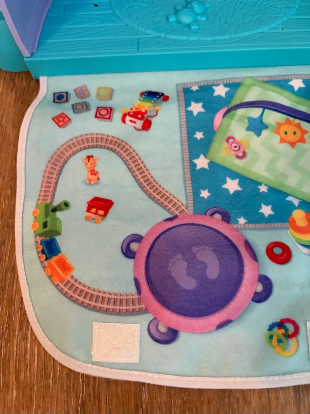 Fisher Price Little People Cuddle & Play Nursery Portable Playset as is